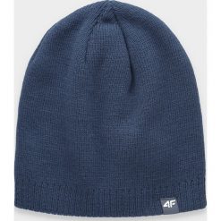 Czapka męska CAM061 - granat. Czapki zimowe 4F, bez wzorów. W wyprzedaży za 29.99 zł.