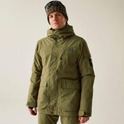 Kurtka narciarska męska z membraną Twin Tip Dare 2b. Zielone kurtki narciarskie i snowboardowe Dare 2B, m, bez wzorów, z tkaniny, narciarskie. W wyprzedaży za 849.99 zł.