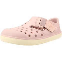 Sandały IGOR S10369 Rose. Czerwone sandały IGOR, z gumy, bez zapięcia. Za 152.99 zł.