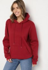 Bordowa Bluza z Kapturem i Kangurkową Kieszenią Envila. Czerwone bluzy z kapturem Born2be, l, bez wzorów, z jeansu, z kapturem. Za 59.99 zł.