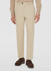 PAKO LORENTE – Beżowe spodnie męskie o kroju carrot. Brązowe spodnie materiałowe Pako Lorente, na co dzień, m, bez wzorów, z bawełny, casualowe. Za 249.99 zł.