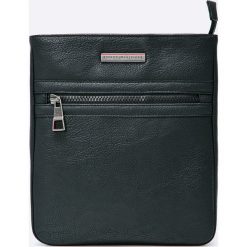 Tommy Hilfiger - Torba. Czarne torby na ramię marki Tommy Hilfiger, w paski, z materiału. W wyprzedaży za 239.90 zł.