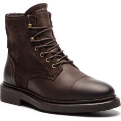 Kozaki MARC O'POLO - 808 25026101 100 Dark Brown 790. Kozaki marki SOLOGNAC. W wyprzedaży za 509.00 zł.
