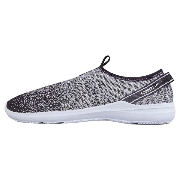 Buty Do Wody Męska Surfknit Pro. Czarne buty turystyczne Speedo, bez wzorów, z dzianiny, bez zapięcia, trekkingowe. Za 191.99 zł.