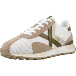 Buty MUNICH SAPPORO Biały. Białe buty trekkingowe munich, bez wzorów, ze skóry, bez zapięcia, trekkingowe. Za 380.99 zł.