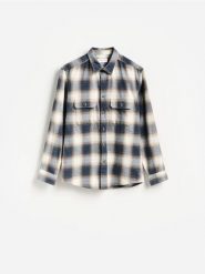 Koszula w kratę regular fit - wielobarwny. Koszule Reserved, l, bez wzorów, z bawełny, bez kołnierzyka, bez ramiączek. Za 129.99 zł.