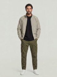 G-Star Bojówki w kolorze khaki rozmiar: W33/L32. Brązowe joggery i bojówki G-Star, l, bez wzorów, retro. Za 384.95 zł.