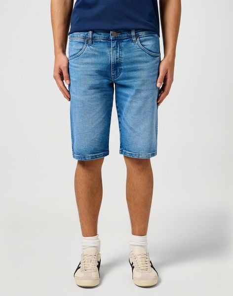 MESKIE SPODENKI WRANGLER COLTON SHORTS PRAIRIE ROSE 112362488. Czerwone szorty Wrangler, m, bez wzorów. Za 189.99 zł.