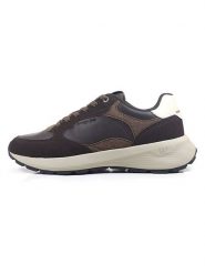 GAP Sneakersy w kolorze brązowym rozmiar: 45. Brązowe buty sportowe casual GAP, bez wzorów, bez zapięcia. Za 159.95 zł.