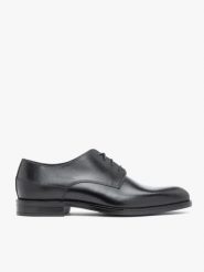 Czarne półbuty wizytowe. Czarne eleganckie półbuty Ryłko, bez wzorów, ze skóry, bez obcasa, na płaskiej podeszwie, bez zapięcia. Za 449.99 zł.