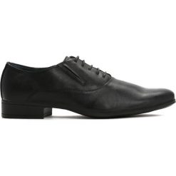 Czarne Półbuty Echo. Eleganckie półbuty marki Born2be. Za 89.99 zł.