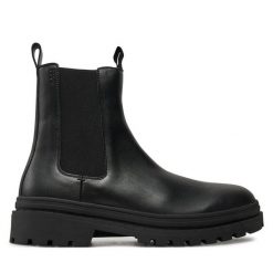 Sztyblety BOSS. Czarne botki sznurowane Boss, bez wzorów, bez obcasa, bez zapięcia. Za 1,399.00 zł.