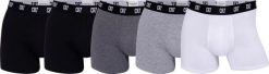 Męskie bokserki CR7 Cristiano Ronaldo (5-pack). Czarne bokserki CR7 Cristiano Ronaldo, m, bez wzorów, z bawełny. Za 173.18 zł.