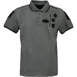 Koszulka polo "Kagger" w kolorze czarnym. Koszulki polo marki Canadian Peak, z bawełny, polo, z krótkim rękawem. W wyprzedaży za 121.95 zł.