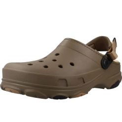 Sandały CROCS 207936C ALL TERRAIN LINED CLOG Brązowy. Brązowe sandały Crocs, z syntetyku, bez zapięcia. Za 305.99 zł.