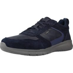 Buty GEOX U MONREALE Niebieski. Niebieskie buty turystyczne Geox, bez wzorów, ze skóry, bez zapięcia, na fitness i siłownię. Za 242.99 zł.