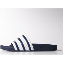 Klapki adidas Originals Adilette M G16220. Białe klapki Adidas, z materiału. W wyprzedaży za 189.00 zł.