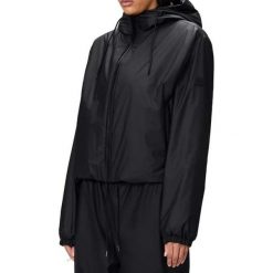 Kurtka RAINS LOHJA SHORT INSULATED JACKET Czarny. Czarne kurtki Rains, m, bez wzorów, z syntetyku, bez kaptura. Za 824.65 zł.
