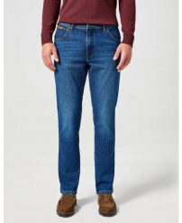 WRANGLER MĘSKIE SPODNIE TEXAS SLIM DARK TRAILS Dark Trails 112358220 W12S008815. Jeansy Wrangler, l. Za 189.99 zł.