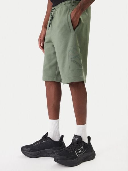 EA7 Emporio Armani Szorty sportowe 7M001491 AF17787 U7235 Zielony Regular Fit. Zielone krótkie spodenki sportowe EA7 Emporio Armani, m, bez wzorów, z bawełny. Za 449.99 zł.