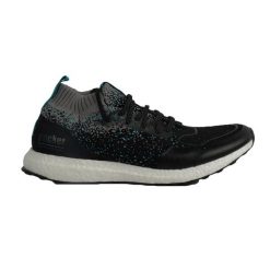 Buty Sportowe Adidas Consortium Packer x Solebox UltraBoost Mid. Czarne buty do biegania Adidas, bez wzorów, bez zapięcia, do biegania. Za 499.99 zł.