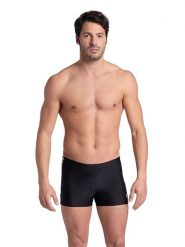 Arena Kąpielówki w kolorze czarno-białym rozmiar: 5. Czarne kąpielówki Arena, bez wzorów, z materiału. Za 70.41 zł.