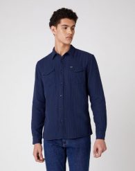 WRANGLER LS 2PKT FLAP SHIRT MĘSKA KOSZULA NAVY W5A53U114 112130047. Niebieskie koszule Wrangler, m, bez wzorów, bez kołnierzyka, bez ramiączek. Za 129.99 zł.