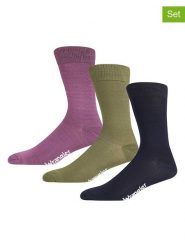 Wrangler Skarpety (3 pary) "Cheyne" w kolorze czarnym, oliwkowym i fioletowym rozmiar: 38-42. Brązowe skarpety Wrangler, bez wzorów. Za 33.95 zł.