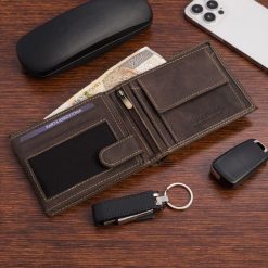 Portfel skórzany męski brąz nubuk poziomy skóra ciężarówka RFiD Beltimore R97. Brązowe portfele bez wzorów, z nubiku. Za 59.90 zł.