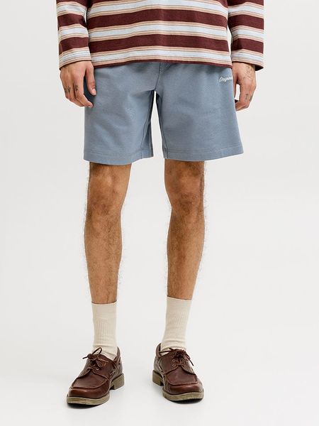 Jack & Jones Szorty dresowe "Karl" w kolorze błękitnym rozmiar: M. Niebieskie krótkie spodenki sportowe Jack & Jones, m, bez wzorów, z bawełny. Za 106.38 zł.