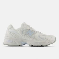New Balance 530 U530CSD Sneakersy unisex. Białe buty sportowe casual New Balance, bez wzorów, z gumy, bez zapięcia. Za 329.99 zł.