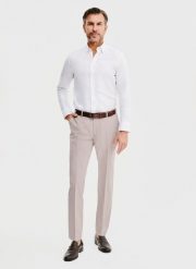 PAKO LORENTE – Spodnie garniturowe w kolorze różowym. Czerwone eleganckie spodnie Pako Lorente, do pracy, m, z poliesteru, biznesowe. Za 349.99 zł.