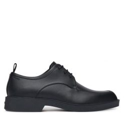 Półbuty HUGO. Czarne eleganckie półbuty Hugo, bez wzorów, bez obcasa, bez zapięcia. Za 539.99 zł.