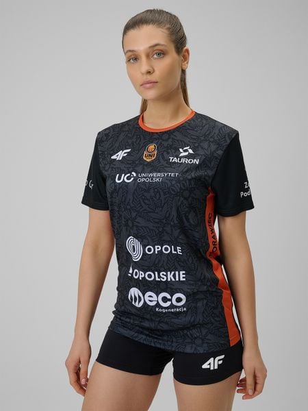 4F Koszulka meczowa replika wyjazdowa z sezonu 2025/26 uniseks 4F x Uni Opole - czarna XXL. Czarne t-shirty 4F, m, bez wzorów, z dzianiny, bez kołnierzyka, bez ramiączek. Za 149.99 zł.