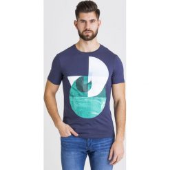 T-SHIRT ARMANI EXCHANGE. Niebieskie t-shirty Armani Exchange, l, bez wzorów, z bawełny, bez kołnierzyka, bez ramiączek. Za 146.30 zł.