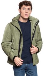 WRANGLER PROTECTOR JACKET MĘSKA KURTKA ZIMOWA CLOVER GREEN W4A2W3G05 112129068. Zielone kurtki Wrangler, na zimę, m, bez wzorów, z puchu, z kapturem. Za 359.99 zł.