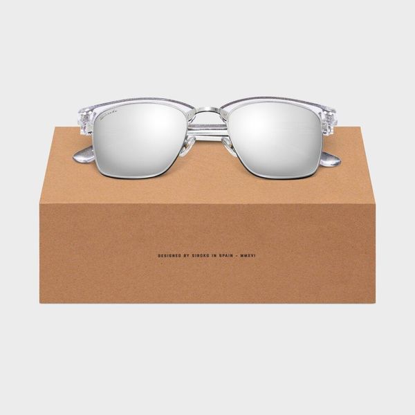Miejskie okulary ze stali nierdzewnej Lifestyle Siroko Skyline. Białe okulary przeciwsłoneczne SIROKO. Za 211.00 zł.