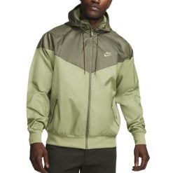 Kurtka przeciwwiatrowa Nike Windrunner. Zielone kurtki Nike, xs, bez wzorów, z materiału. Za 415.55 zł.