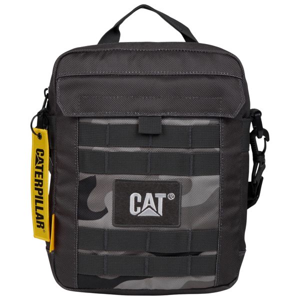Saszetka na ramię sportowa dla dorosłych Namib Tablet Bag. Czarne torby na ramię CATerpillar, bez wzorów, z materiału, na ramię, bez dodatków. Za 149.99 zł.
