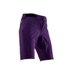 Spodenki rowerowe (+spodenki kolarskie z pampersem w zestawie) LEATT Shorts MTB. Fioletowe spodenki rowerowe LEATT, l, bez wzorów, z materiału, rowerowe. Za 344.20 zł.