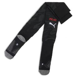 Męskie skarpety bramkarskie AC Milan 25/26 z grafiką PUMA. Czarne skarpetki sportowe Puma, z aplikacjami, z materiału. Za 109.00 zł.