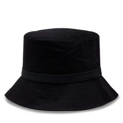 Kapelusz Calvin Klein. Czarne kapelusze CALVIN KLEIN, bez wzorów. Za 139.99 zł.