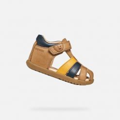 Sandały GEOX B SANDAL MACCHIA Brązowy. Brązowe sandały Geox, ze skóry, bez zapięcia. Za 218.99 zł.