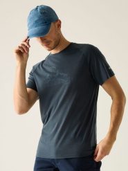 Regatta Koszulka funkcyjna "Escade" w kolorze granatowym rozmiar: M. Niebieskie t-shirty sportowe Regatta, bez wzorów, z materiału, bez ramiączek, outdoorowe. Za 122.38 zł.