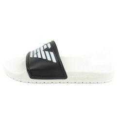 Klapki Emporio Armani XVPS04D 850 czarne. Czarne klapki z syntetyku. Za 222.50 zł.