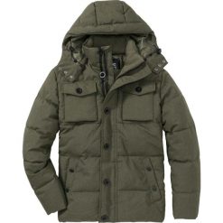 Kurtka pikowana zimowa z kapturem Regular Fit bonprix ciemnooliwkowy. Kurtki marki bonprix. Za 124.99 zł.