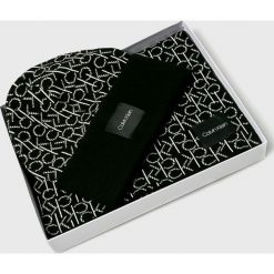 Calvin Klein - Czapka +szalik. Czapki zimowe marki CALVIN KLEIN. Za 379.90 zł.