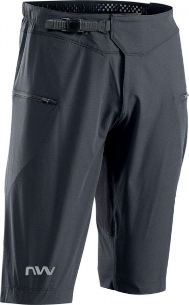 Spodenki rowerowe męskie Northwave Bomb BaggyL. Czarne spodenki rowerowe Northwave, l, bez wzorów, z materiału, rowerowe. Za 269.99 zł.