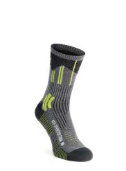 Skarpety trekkingowe X-Socks Effektor Trekking. Szare skarpety X-Socks, bez wzorów, z materiału. Za 100.00 zł.