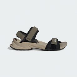 Sandały Terrex Hydroterra. Brązowe sandały Adidas, bez zapięcia. Za 239.00 zł.